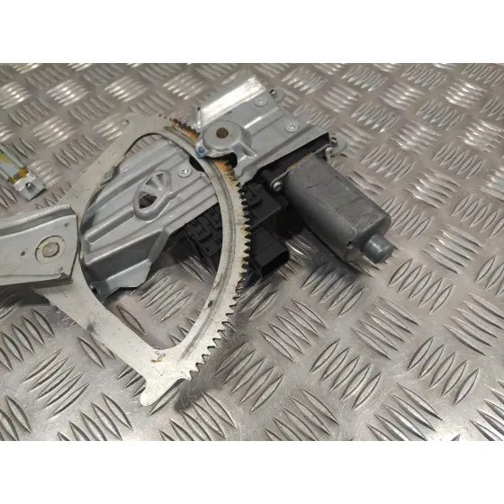 Elevalunas Delantero Derecho para Opel Zafira B