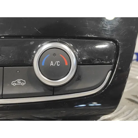 Mando Climatizador para Opel Corsa F