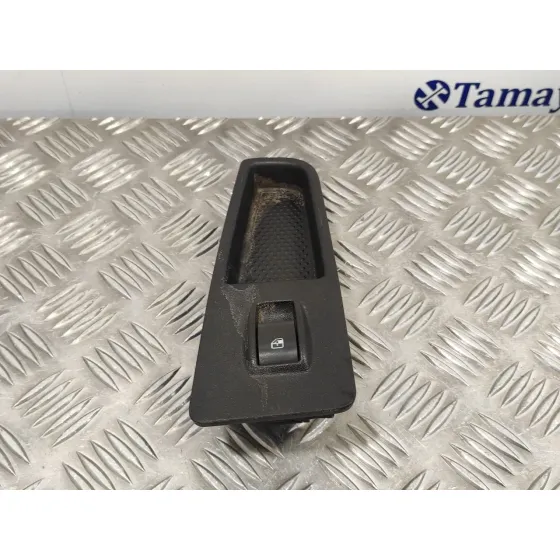 Mando Elevalunas Delantero Derecho para Fiat Bravo (198)