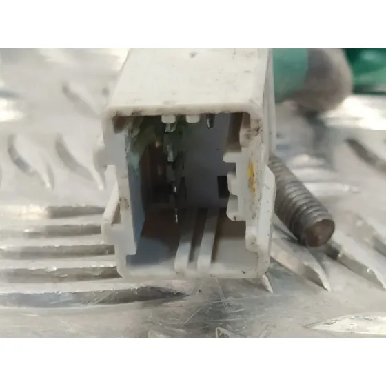 Cerradura Puerta Delantera Izquierda para Honda Civic Berlina .5 (Ma/Mb)