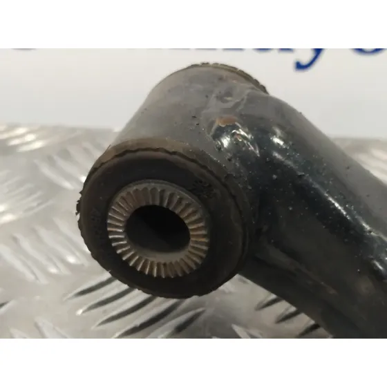 Brazo Suspension Inferior Delantero Derecho para Toyota Auris