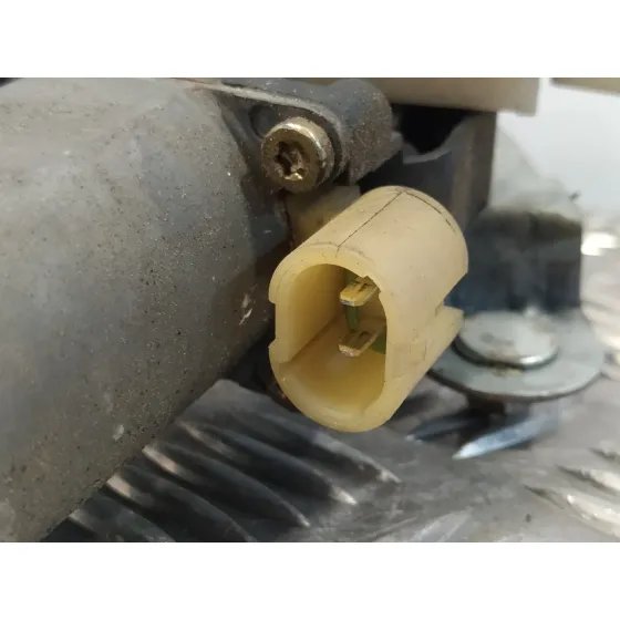 Elevalunas Delantero Derecho para Renault Megane I Classic (La0)