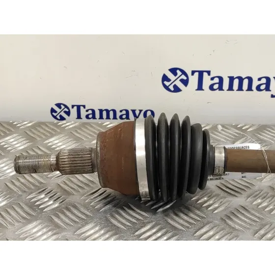 Transmision Delantera Derecha para Ford Focus Turn.