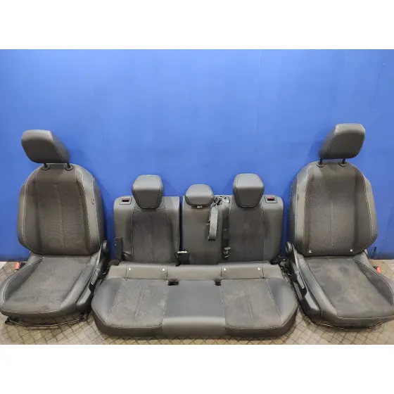 Juego Asientos Completo para Opel Corsa F