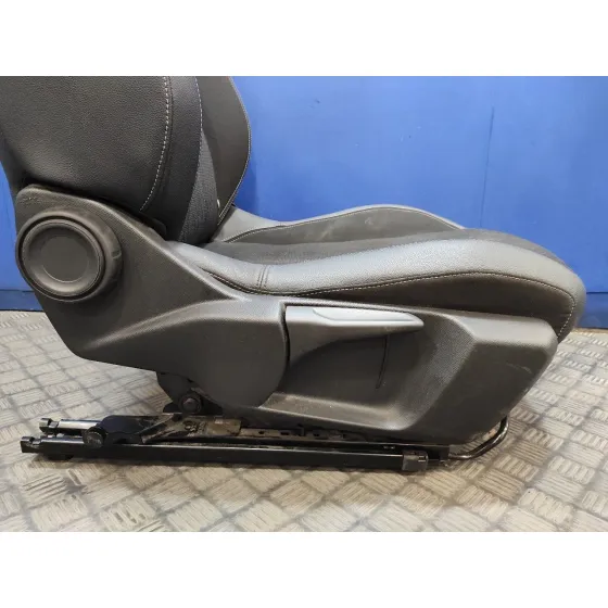 Juego Asientos Completo para Opel Corsa F