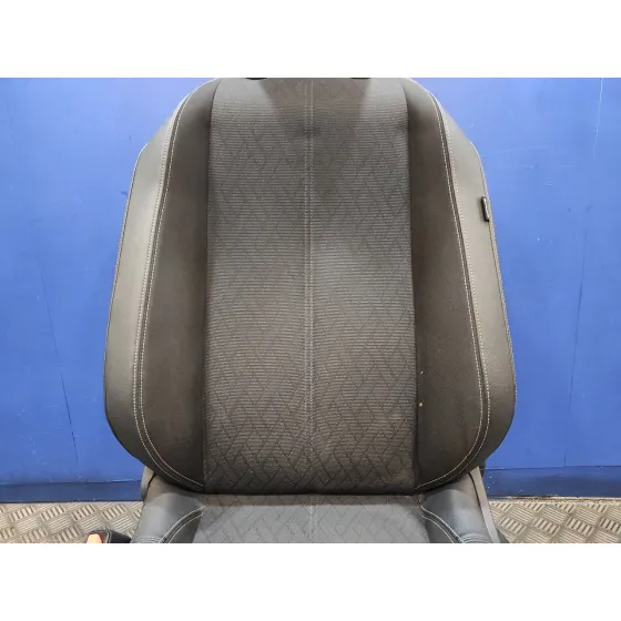 Juego Asientos Completo para Opel Corsa F