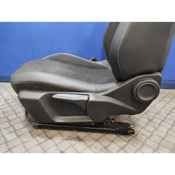 Juego Asientos Completo para Opel Corsa F