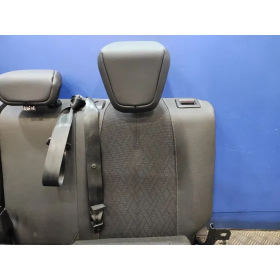 Juego Asientos Completo para Opel Corsa F