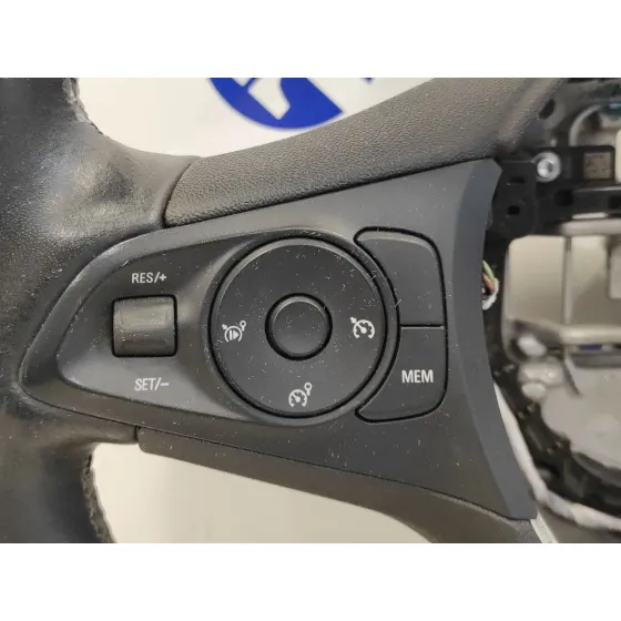 Volante para Opel Corsa F