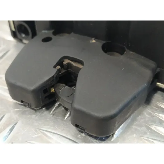 Cerradura Maletero / Porton para Peugeot 1007