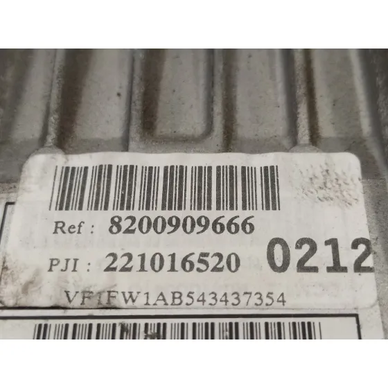Centralita Motor Uce para Renault Kangoo