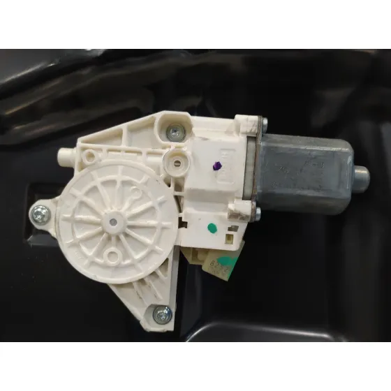 Elevalunas Delantero Derecho para Mercedes-Benz Clase M (W164)
