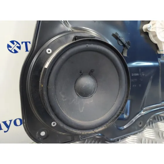 Elevalunas Delantero Derecho para Mercedes-Benz Clase M (W164)