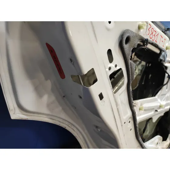 Puerta Trasera Izquierda para Bmw X1 (E84)
