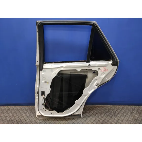Puerta Trasera Derecha para Mercedes-Benz Clase M (W164)