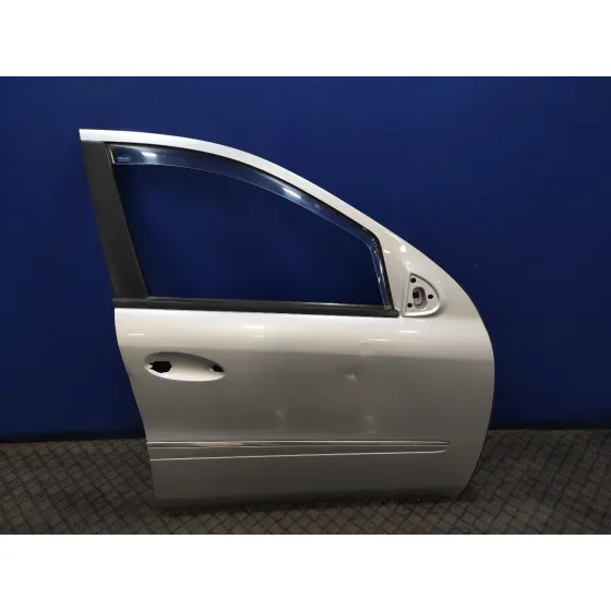 Puerta Delantera Derecha para Mercedes-Benz Clase M (W164)