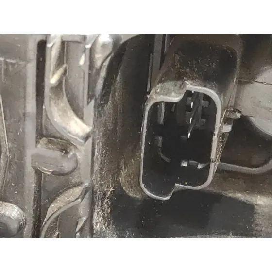 Piloto Trasero Derecho para Renault Clio Iv