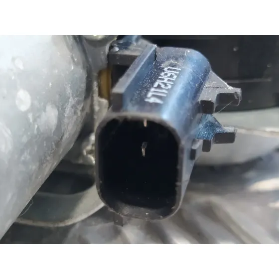 Elevalunas Delantero Derecho para Ssangyong Tivoli