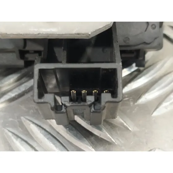 Cerradura Maletero / Porton para Ford Kuga (Cbv)