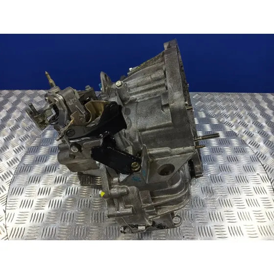 Caja Cambios para Nissan Primera Berlina (P12)