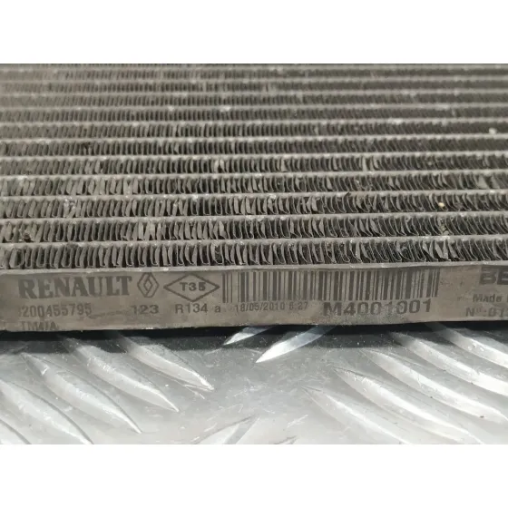 Condensador / Radiador Aire Acondicionado para Renault Kangoo