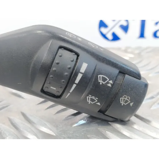 Mando Limpia para Ford Kuga (Cbv)