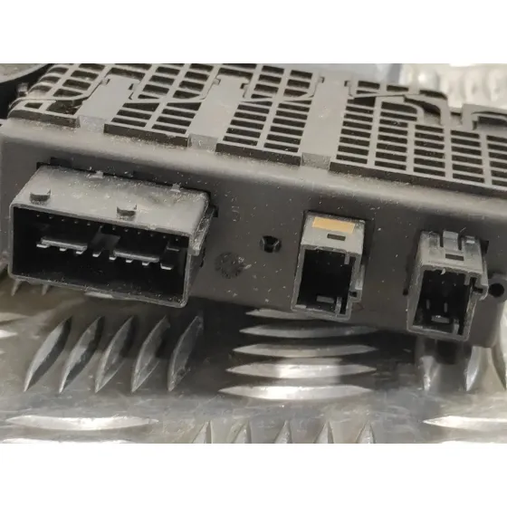 Elevalunas Delantero Derecho para Citroën C4 Picasso