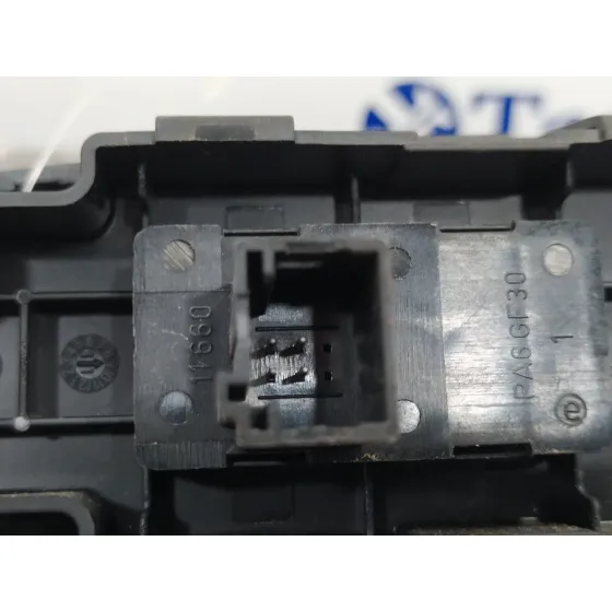 Mando Elevalunas Delantero Derecho para Citroën C4 Picasso