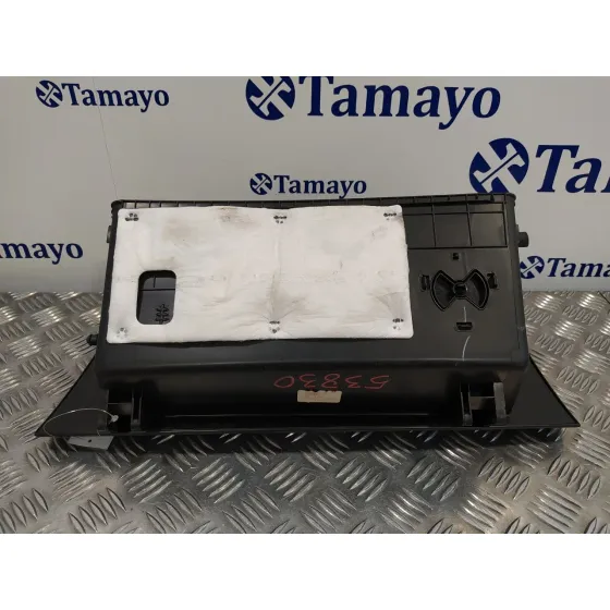 Guantera para Hyundai I30 (Gd)