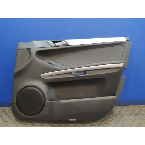 Guarnecido Puerta Delantera Derecha para Mercedes-Benz Clase M (W164)
