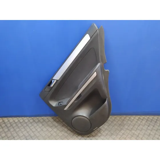 Guarnecido Puerta Trasera Derecha para Mercedes-Benz Clase M (W164)