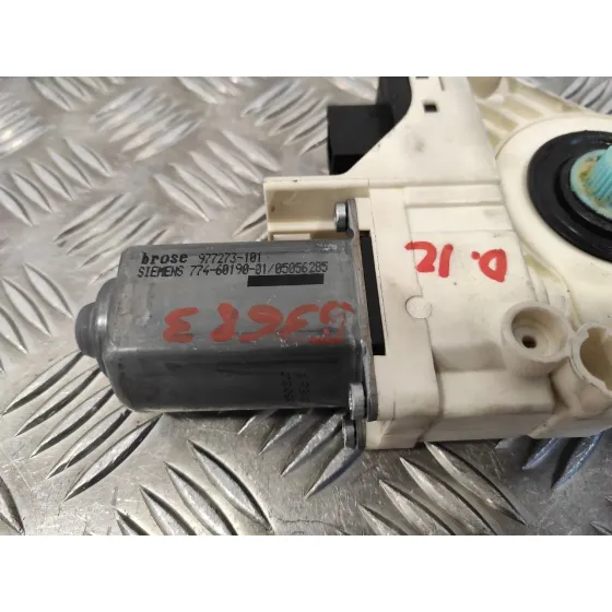 Motor Elevalunas Delantero Izquierdo para Audi A6 Berlina (4F2)