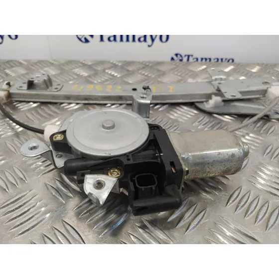 Elevalunas Trasero Izquierdo para Nissan X-Trail (T30)