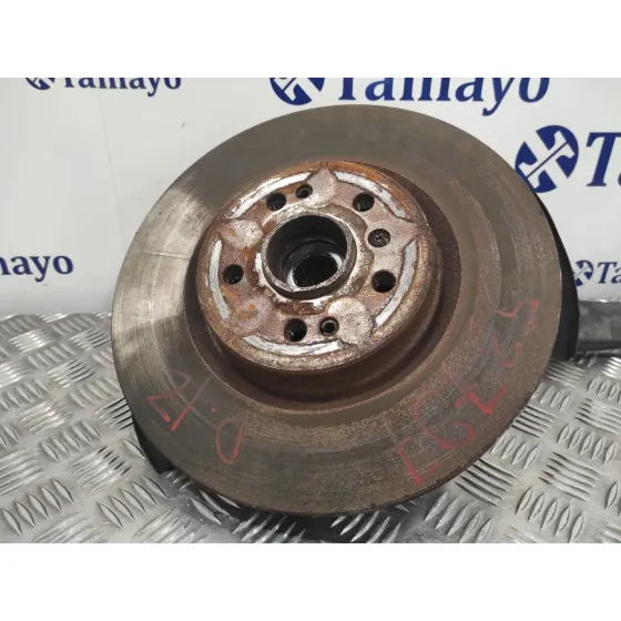 Mangueta Delantera Izquierda para Mercedes-Benz Clase M (W164)