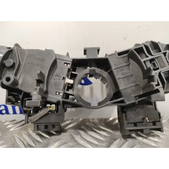 Mando Multifuncion para Toyota Rav 4 (A3)