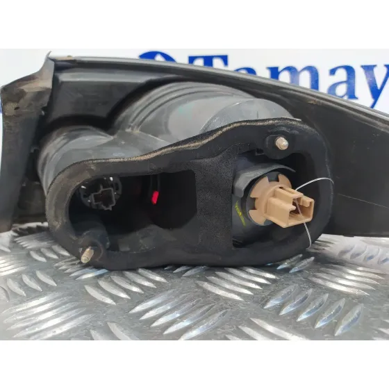 Piloto Trasero Izquierdo para Mazda 6 Berlina (Gg)