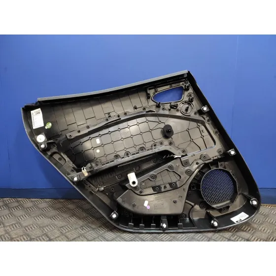 Guarnecido Puerta Trasera Derecha para Renault Clio V