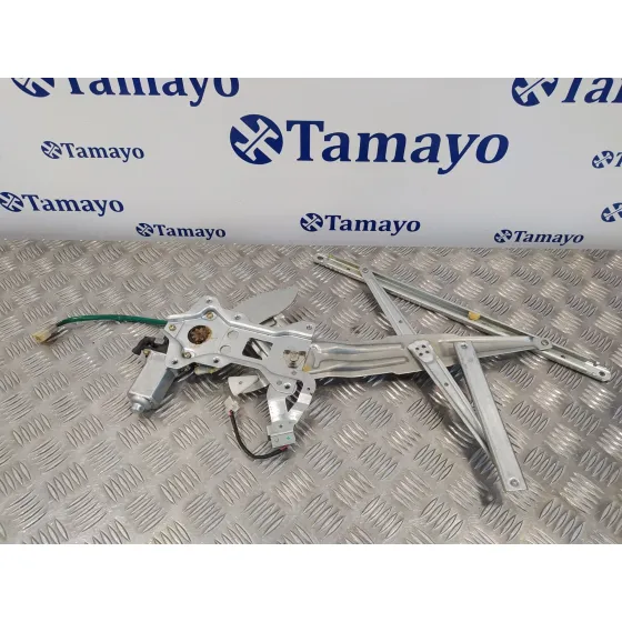 Elevalunas Delantero Derecho para Mitsubishi L 200 (K6/7)