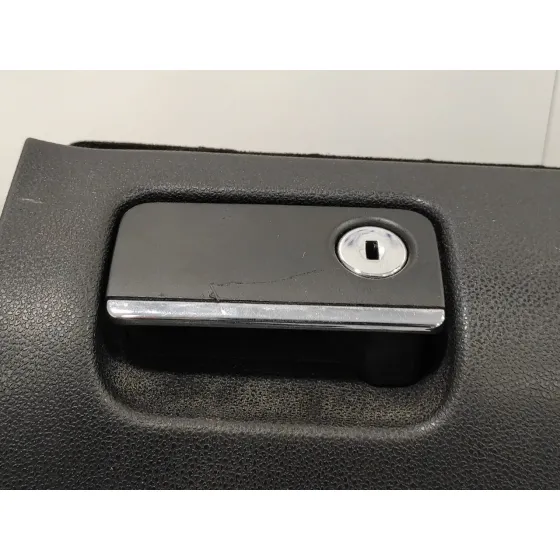 Guantera para Mercedes-Benz Clase M (W164)