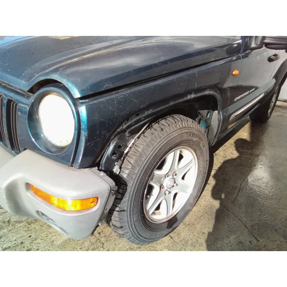 Aleta Delantera Izquierda para Jeep Cherokee (Kj)