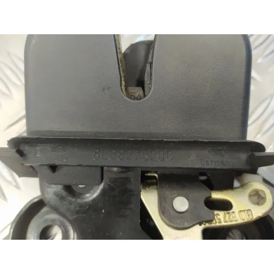 Cerradura Maletero / Porton para Audi A3 (8L)
