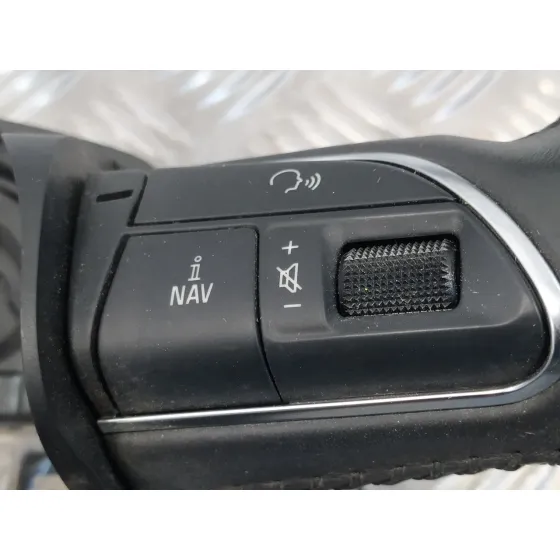 Volante para Audi A4 Avant (8K5) (2008)