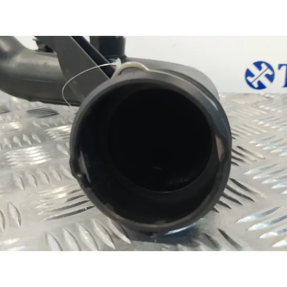 Tubo para Audi A4 Berlina (8E)