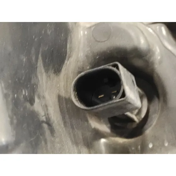 Faro Izquierdo para Mercedes-Benz Clase M (W164)
