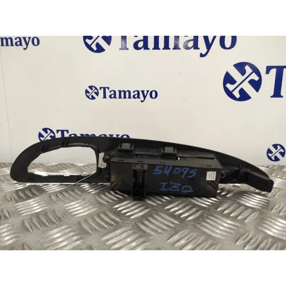 Mando Elevalunas Delantero Izquierdo para Nissan Primera Berlina (P12)