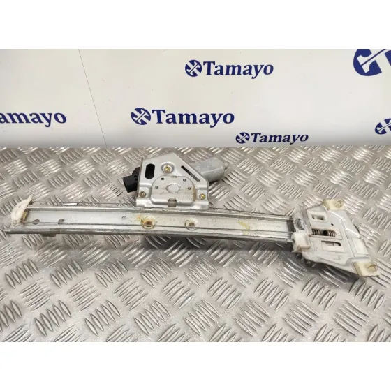 Elevalunas Trasero Izquierdo para Mitsubishi Montero (V60/V70)