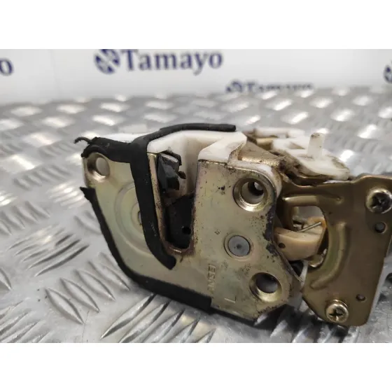 Cerradura Puerta Trasera Izquierda para Mitsubishi Montero (V60/V70)