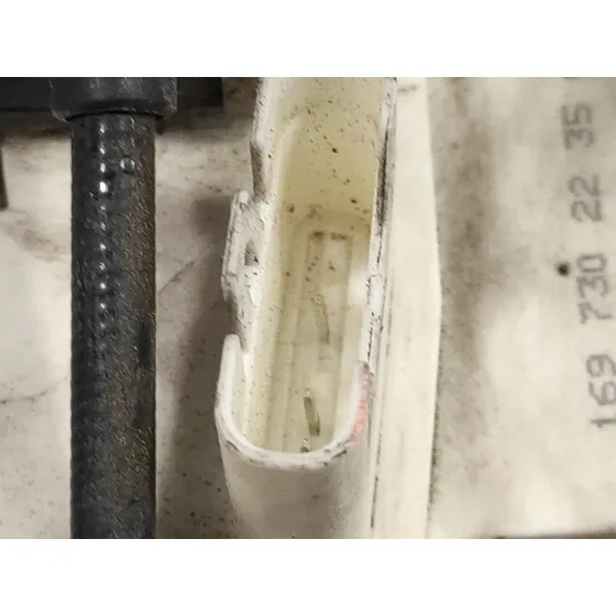 Cerradura Puerta Trasera Derecha para Mercedes-Benz Clase B (W245)