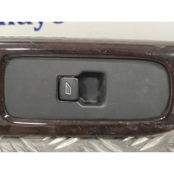 Mando Elevalunas Delantero Derecho para Volvo S40 Berlina
