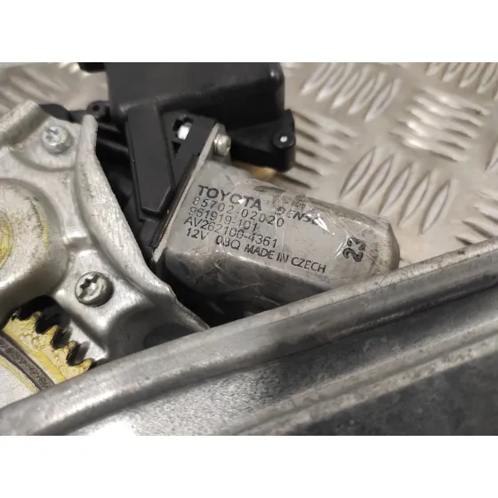 Elevalunas Trasero Derecho para Toyota Auris